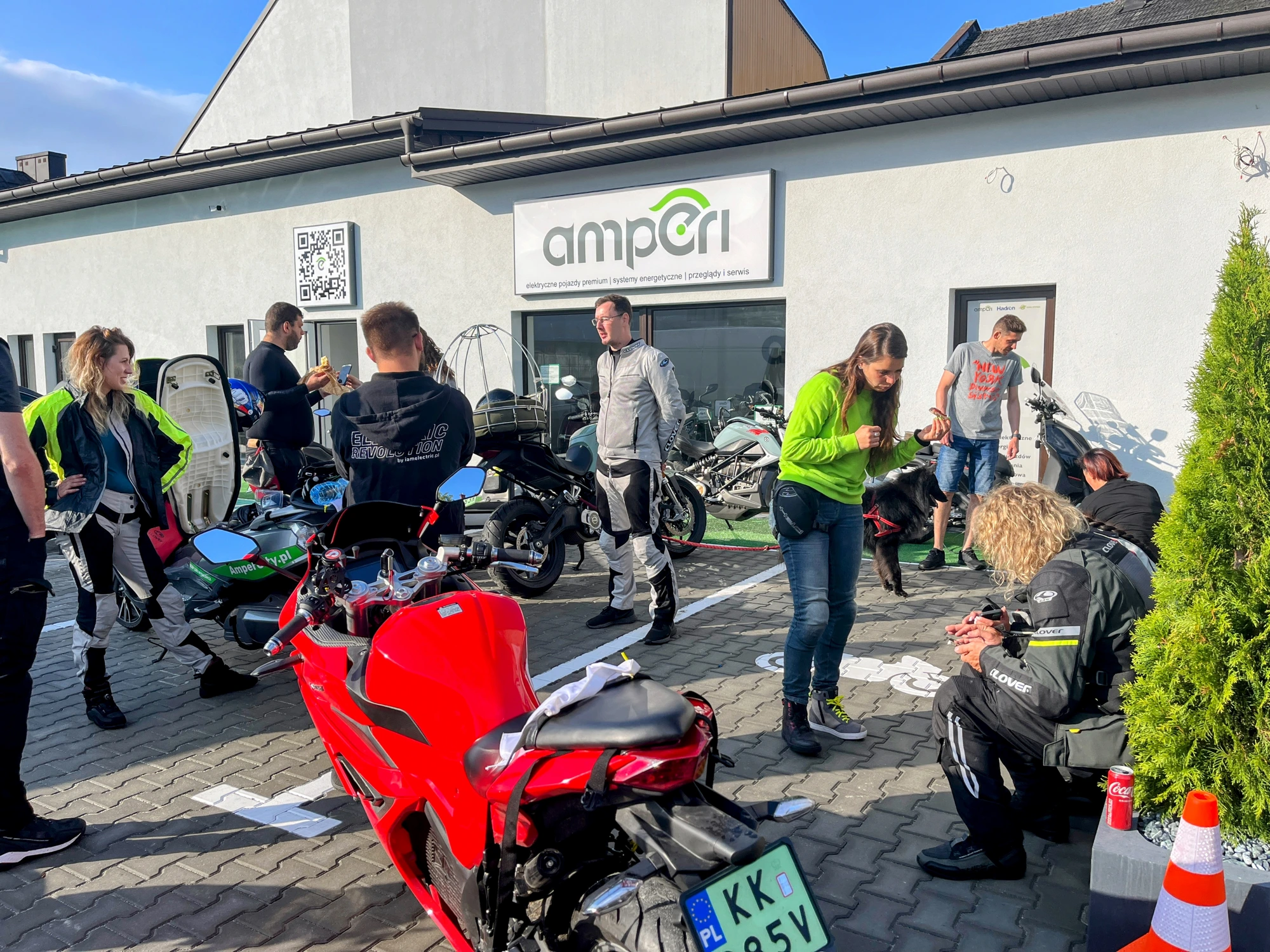 Amperi HQ, Poland — the 2024 record ride crew